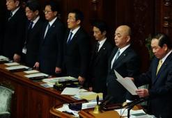 Japonya'da sürpriz hamle: Meclis feshedildi, tarihin en kısa seçim maratonu kapıda