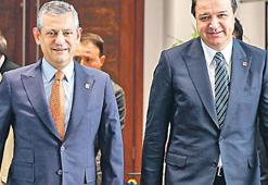 ‘Bahçeli en dipteyken ülkeyi seçime götürdü’