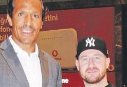 Eski yıldızlar alışverişte