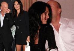 Bruce Willis’in eşi Emma Heming: 'Kocam hastalığının farkında değil'