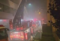 İstanbul Beyoğlu’nda otelde yangın! Otel çalışanları kurtardı