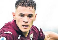 Asllani'de mutlu son! 'Beşiktaş’a geldiğim için çok mutluyum'