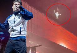 Ünlü rapçinin konserinde korku dolu anlar! 20 metre yükseklikten yere çakıldı