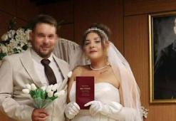 Çanakkale'de korkunç olay! Doktor, eşini 20 bıçak darbesiyle ağır yaralayıp intihara kalkıştı