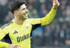 Körfez’de Fener alayı