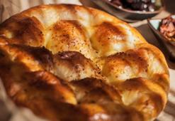 Fırıncıların sakladığı Ramazan pidesi tarifi! Evde 10 dakikada hazırlanıyor, dışı çıtır içi puf puf oluyor