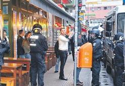 Yunan yolcu Türk kondüktörü öldürdü