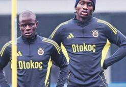 Kante’li Fener sahada