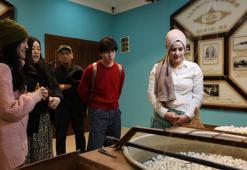 Kapadokya'nın sessiz mirası! Geleneksel renkler ipek halılarda hayat buluyor