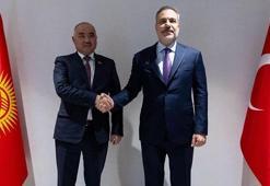 Dışişleri Bakanı Hakan Fidan Kırgızistan Meclis Başkanı Turgunbek uulu ile bir araya geldi
