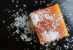 Tam ölçülü, damak çatlatan portakallı revani! Ramazan'da misafirleriniz sizden tarif isteyecek