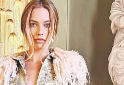 Rol arkadaşından obur imalı hediye