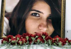 Özgecan Aslan'sız 11 yıl geçti! Acılı aile tarifsiz özlemi anlattı: 'Gözlerimiz gülüyor ama kalbimiz yanıyor'