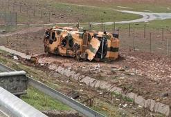 Gaziantep'te askeri araç devrildi: 10 asker yaralandı