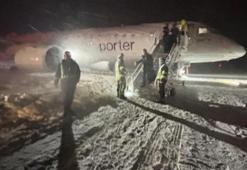 Korku dolu anlar! Yolcu uçağı karlı pistte kaydı