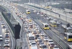 İstanbul’da trafik felç! Yoğunluk yüzde 90’a ulaştı