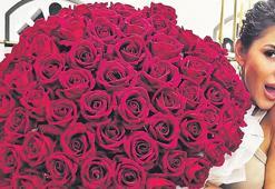 ''Güçlüyüm ve gülmeyi unutmadım'