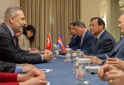 Bakan Fidan, Kamboçya Başbakanı Hun Manet ile bir araya geldi