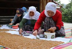 Erzurum’un gizli kalmış lezzeti: Yazın ağaçtan toplanıyor, kışın sofraların baş tacı oluyor