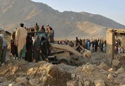 Pakistan Ordusu Sözcüsü Chaudhry: 12 Pakistan, 274 Taliban askeri öldü