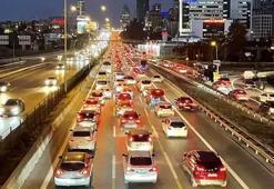 İstanbul'da iftar öncesi trafik kilit! Yoğunluk yüzde 89'a çıktı