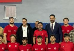 Eski futbolcu Mesut Özil: 'Benim gönlüm Fenerbahçe'den yana'