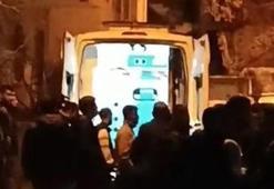 Annesini aldattığını düşündüğü babasını katletti