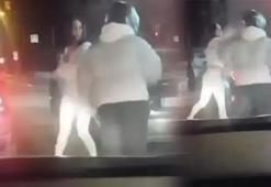 Bursa'da akılalmaz olay: Uyarmak için yanına gitti, tekme tokat saldırıya uğradı!