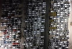 Haydarpaşa'da 2026 mesaisi! Yüzlerce sıfır araç gemiden indi