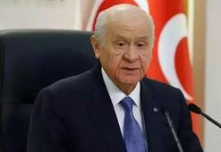 MHP Lideri Bahçeli'den İran mesajı: Savaş durmazsa 3. dünya savaşının taşları döşenecek