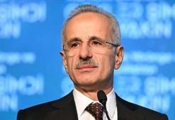 Bakan Uraloğlu’ndan ‘Süper Hızlı Tren’ müjdesi; Ankara-İstanbul arası 80 dakikaya düşüyor