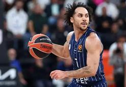 Anadolu Efes'te Shane Larkin şoku! İşte geri dönüş süresi