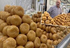 Bursa'da 'Meraklı Baklavacı' olarak tanınıyor! İlk kez 1960 yılında yapıldı, sadece Ramazan'da satılıyor