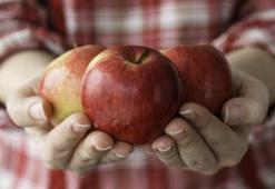 Yıkamak yetmiyor! Elma ve armut tüketenlere korkutan uyarı: O detayı kimse bilmiyor