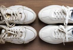 Kirlendi diye ayakkabıları çöpe atmayın! Kar tanesi gibi beyazlatmanın sırrı çözüldü