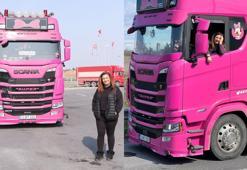 Gören bir daha bakıyor! 4 çocuk annesi, pembe renkli TIR'ı ile yollarda dikkat çekiyor