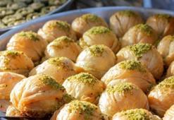 Baklavanın bayatlamasını önleyen yöntem! Bu şekilde saklayınca çıtır çıtır ve taptaze kalıyor