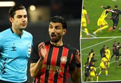 Eski hakemler Karagümrük-Fenerbahçe maçını değerlendirdi! 'Penaltı ve net bir kırmızı kart'