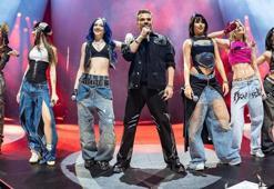 Kenan Doğulu konserinde 'Manifest' imzası! Sahne alev aldı