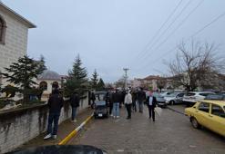 Balıkesir Sındırgı'da 4 büyüklüğünde deprem meydana geldi