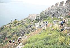 Alanya'da doğaya meydan okudular