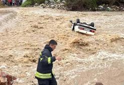 Muğla’da otomobil sel sularına kapıldı: 1 ölü, 1 yaralı
