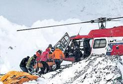 Everest’te sahte kurtarma vurgunu