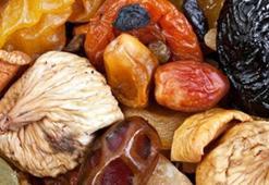 Saymakla bitmez ama dikkat: Kuru meyvelerin faydaları nelerdir?