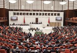 Meclis'ten geçti: Doğum izni 24 haftaya çıkıyor, sosyal medya için 15 yaş sınırı geliyor