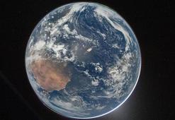 NASA'dan 54 yıl arayla ‘Dünya’ paylaşımı
