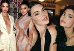 Kylie Jenner’dan Kendall Jenner'ın ayaklarına övgü dolu sözler!