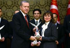 Büyük onur! Prof. Dr. Gürsan bilimi yönlendiren lider kadınlar arasında yer aldı