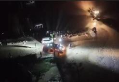 Sele kapılan araçtaki 2 kişi hayatını kaybetti, çevre illerden destek ekipleri sevk edildi