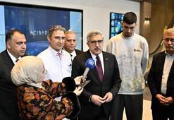 AK Parti Genel Başkan Yardımcısı Yayman, sanatçı İbrahim Tatlıses'i hastanede ziyaret etti